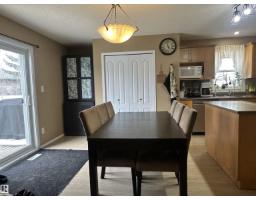 Bedroom 2 - 1750 Tomlinson Cm Nw, Edmonton, AB T6R2W5 Photo 6