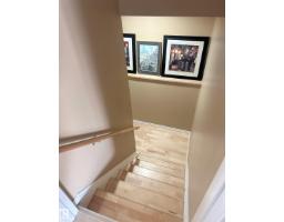 1750 Tomlinson Cm Nw, Edmonton, AB T6R2W5 Photo 17