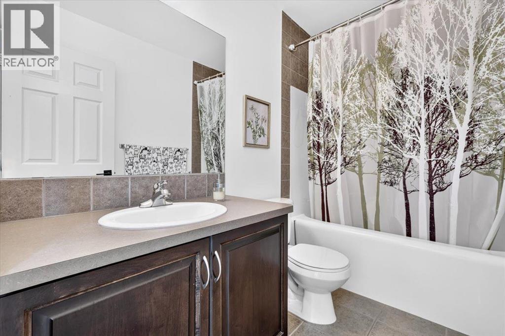 60 Everoak Close SW - 30