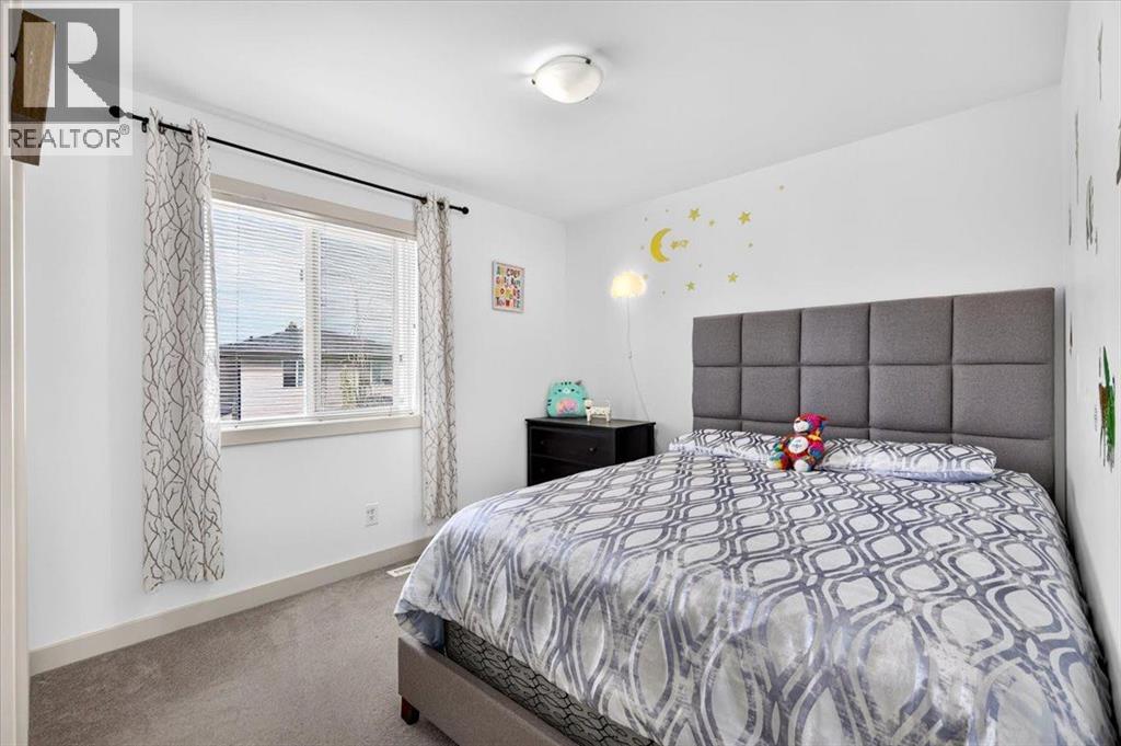 60 Everoak Close SW - 31