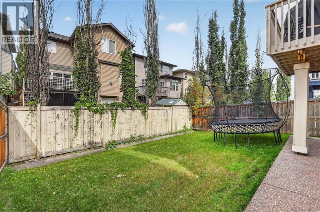 60 Everoak Close SW - 45