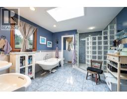 701 Robin Road, Vernon, BC V1B3B3 Photo 57