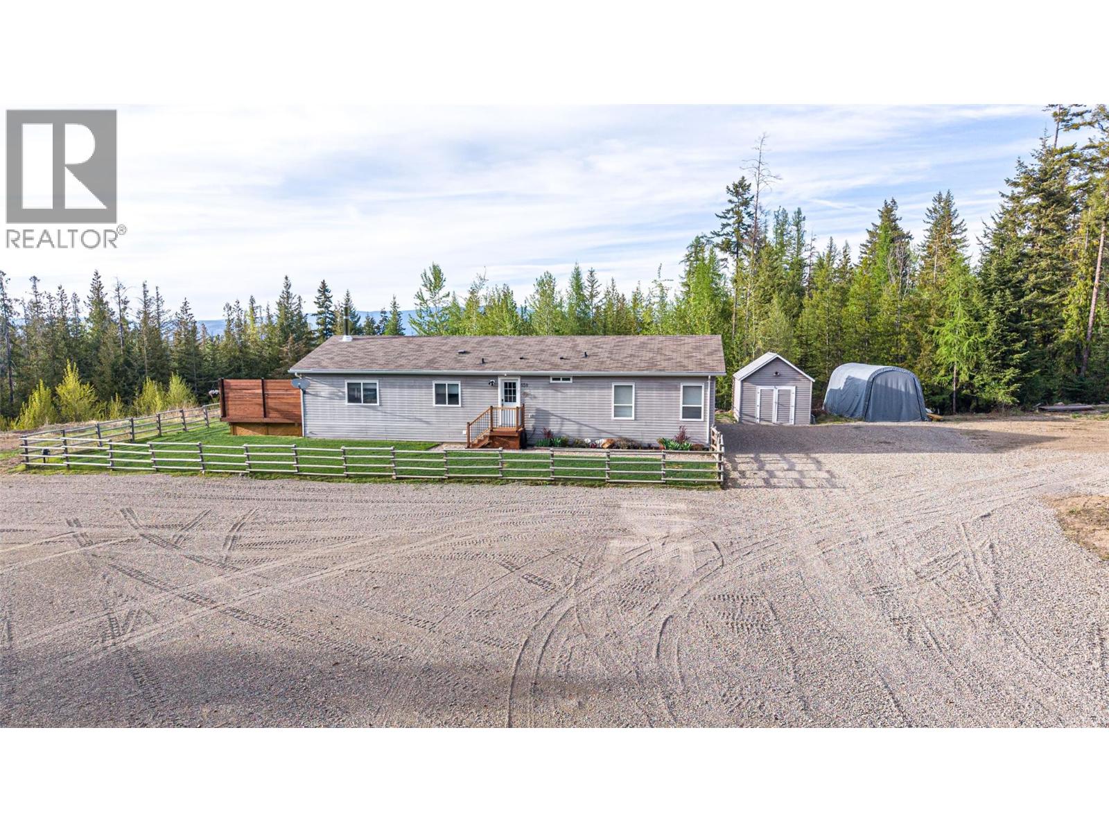 650 Bluenose Road - Image 12