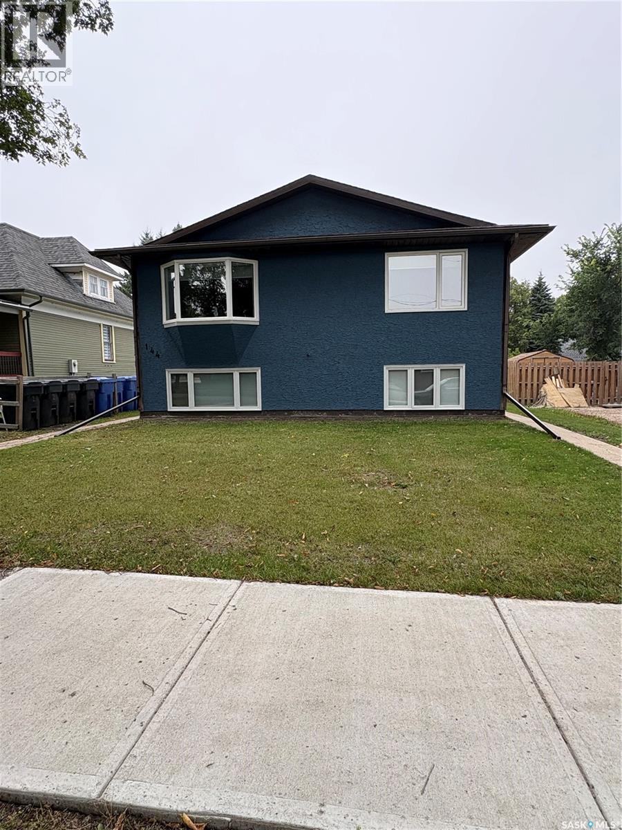 144 First AVENUE N, Yorkton — photo 2