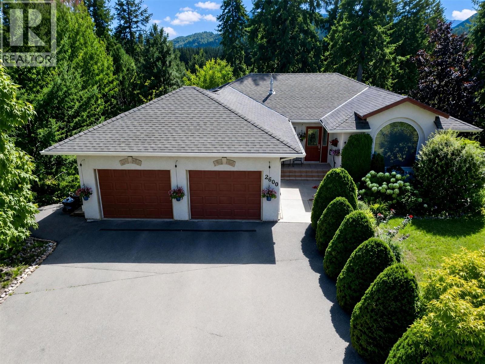 2600 Fairway Place - 1