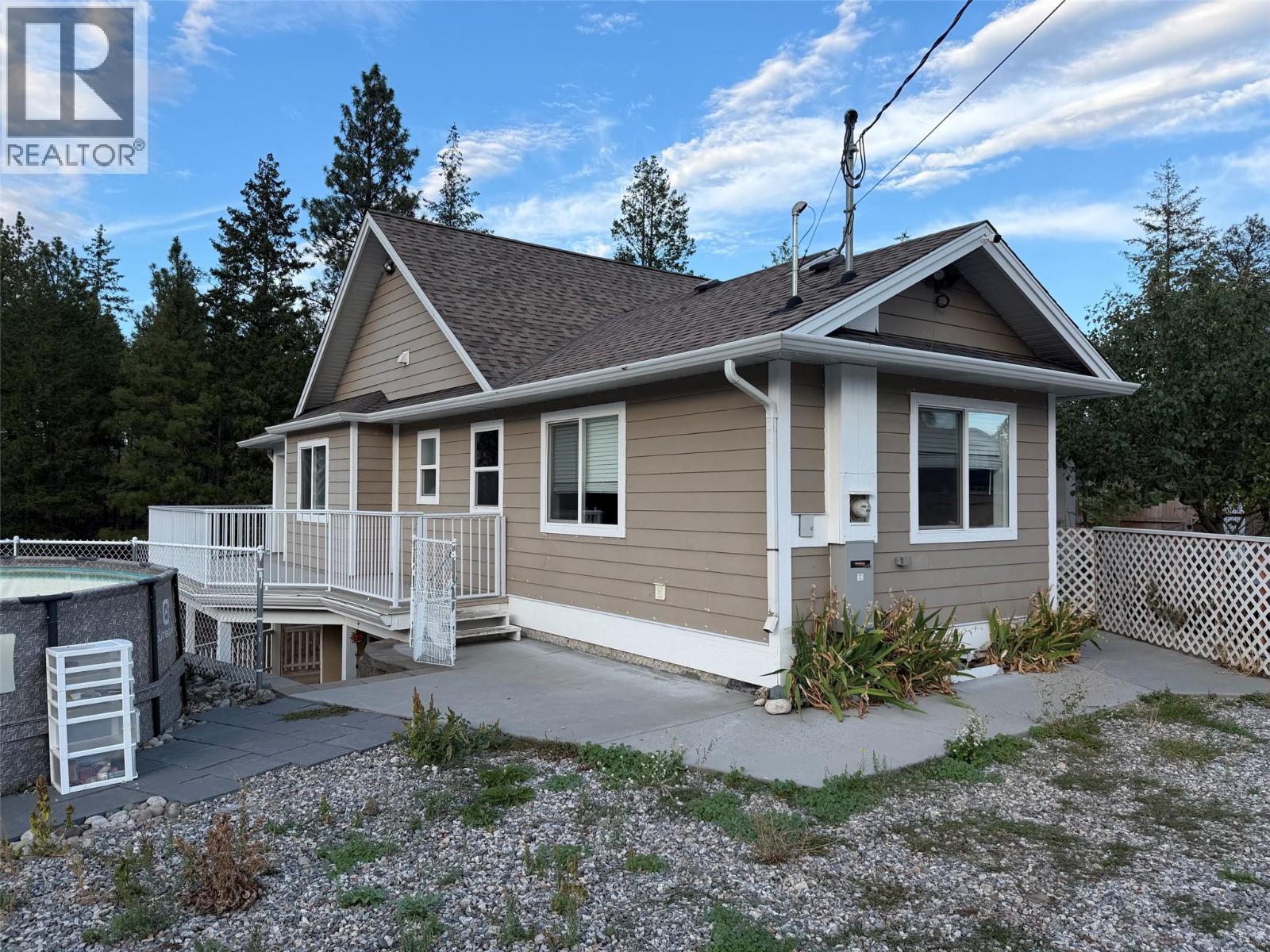 674 Muir Road - 2