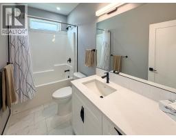 1250 Copper Road, Oliver, BC V0H1T5 Photo 12