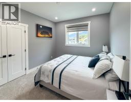 Bedroom - 1250 Copper Road, Oliver, BC V0H1T5 Photo 10