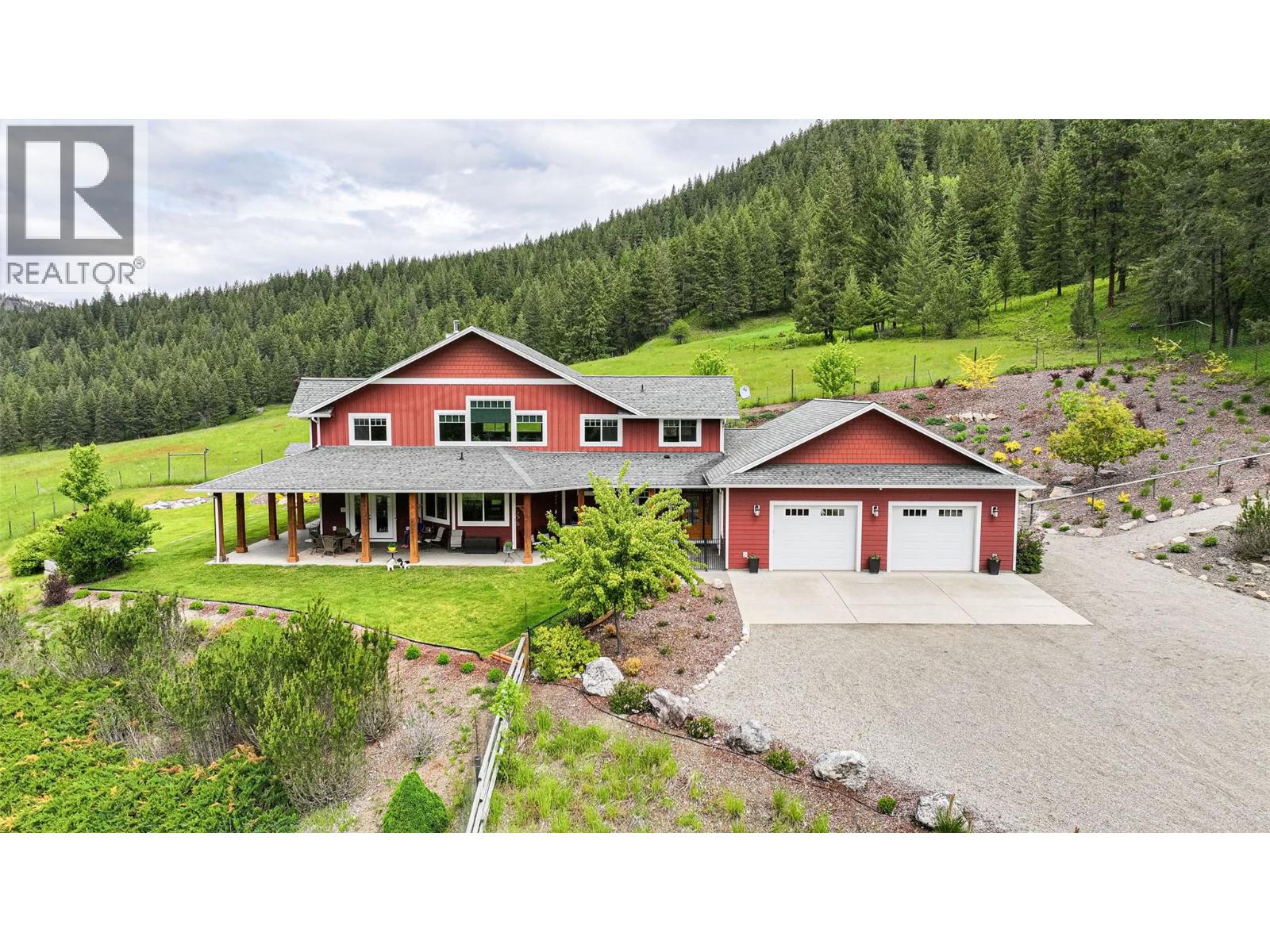 705 Creighton Valley Road, Lumby