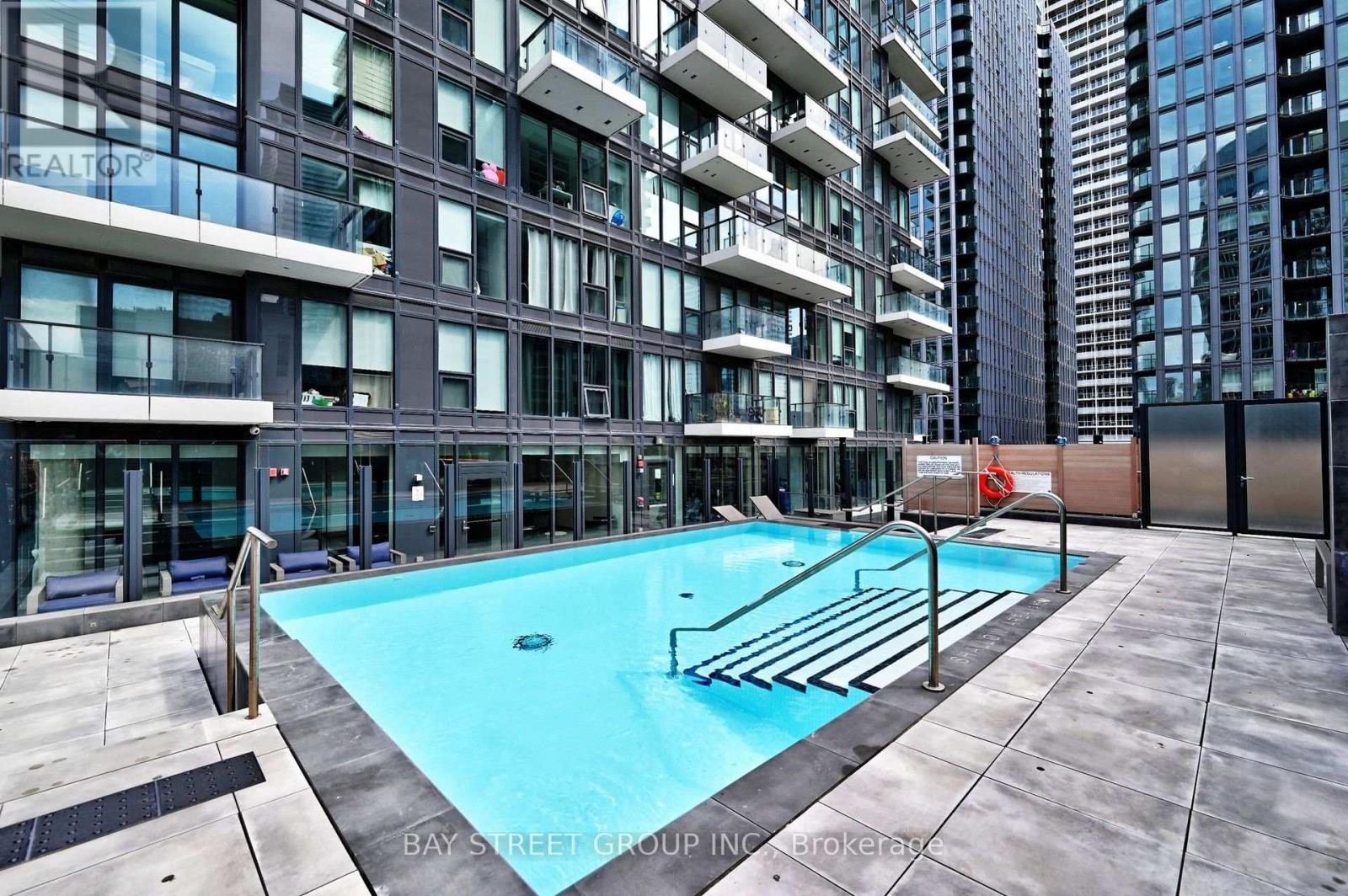 #1802 77 SHUTER STREET - 44