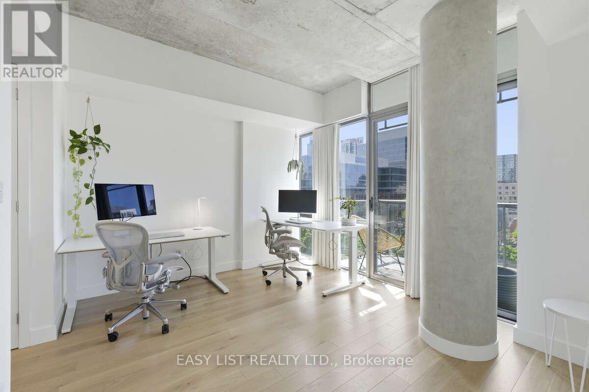 #822 55 STEWART STREET - 14