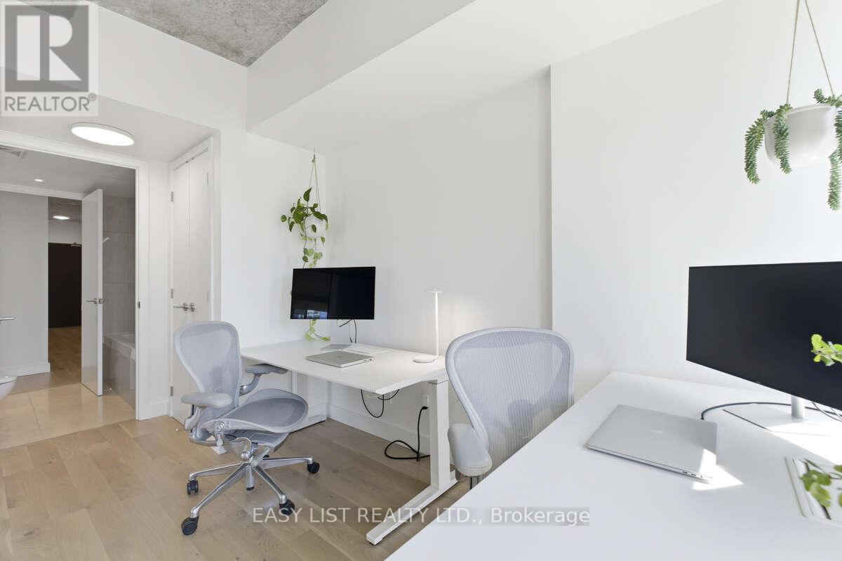 #822 55 STEWART STREET - 15