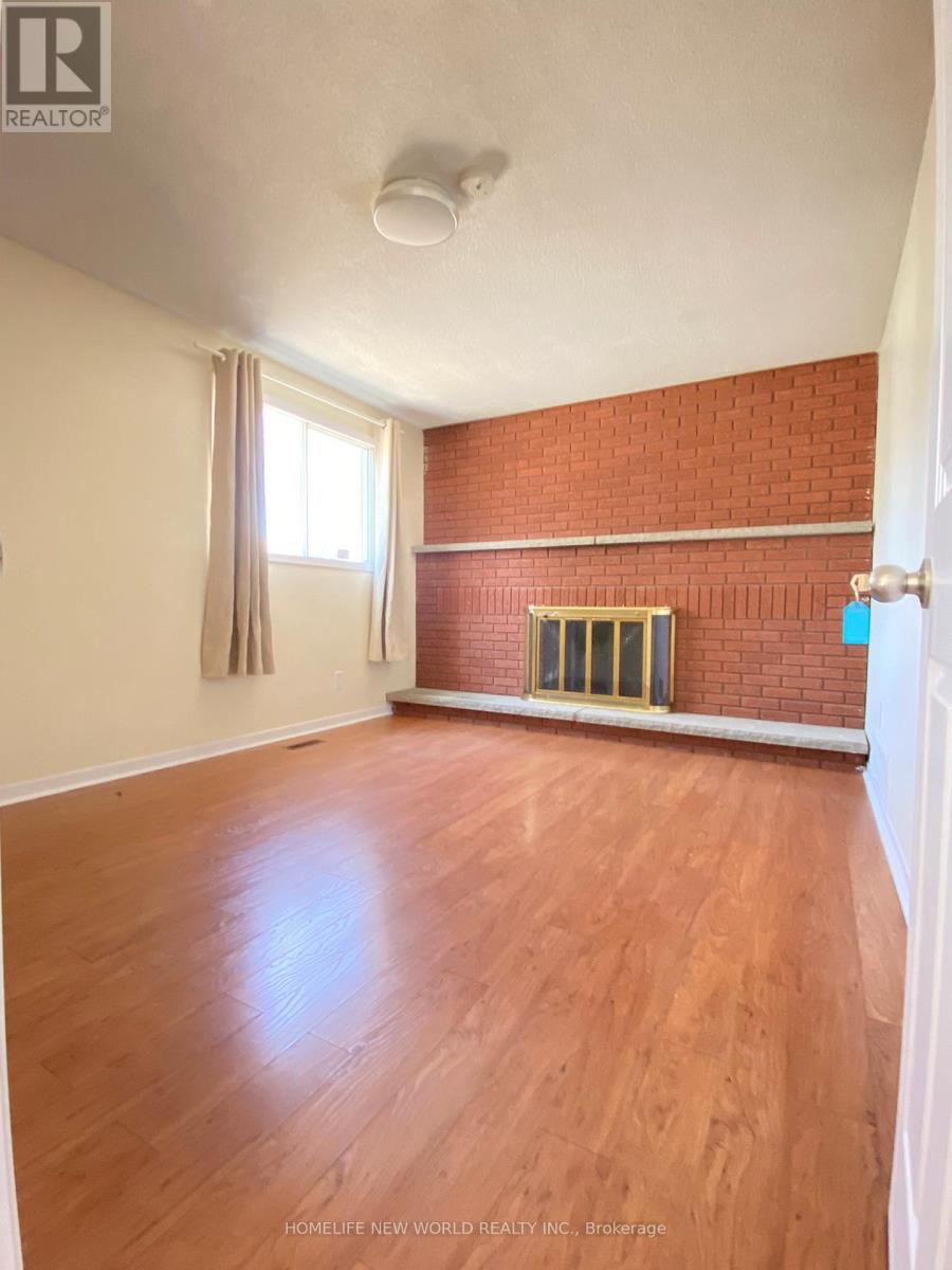 290 SHEPPARD AVENUE W - 8