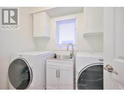 33 Emmett Place, Whitby, ON L1R2B4 Photo 30