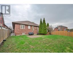 33 Emmett Place, Whitby, ON L1R2B4 Photo 44
