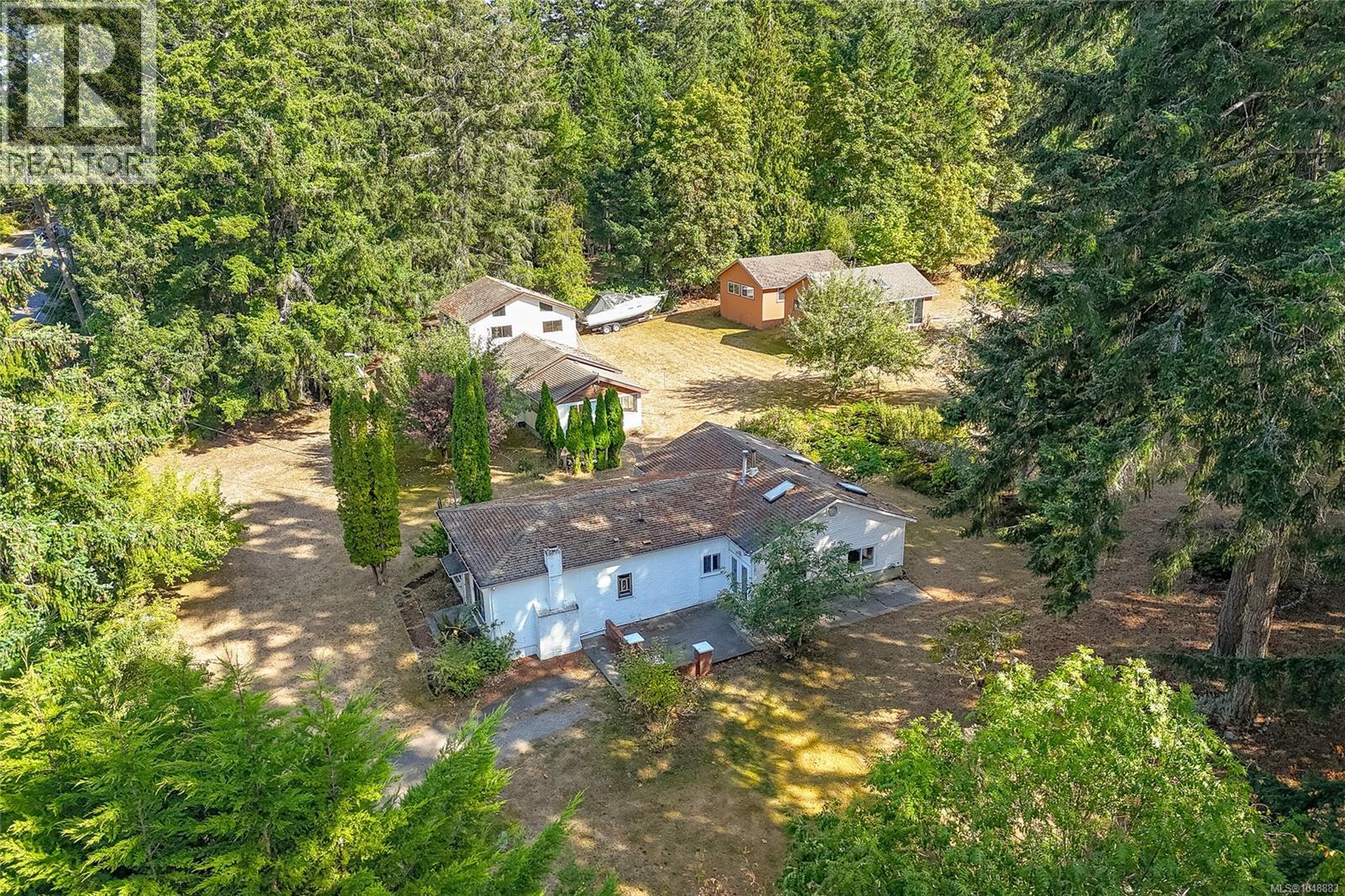  1475 McTavish Road, North Saanich