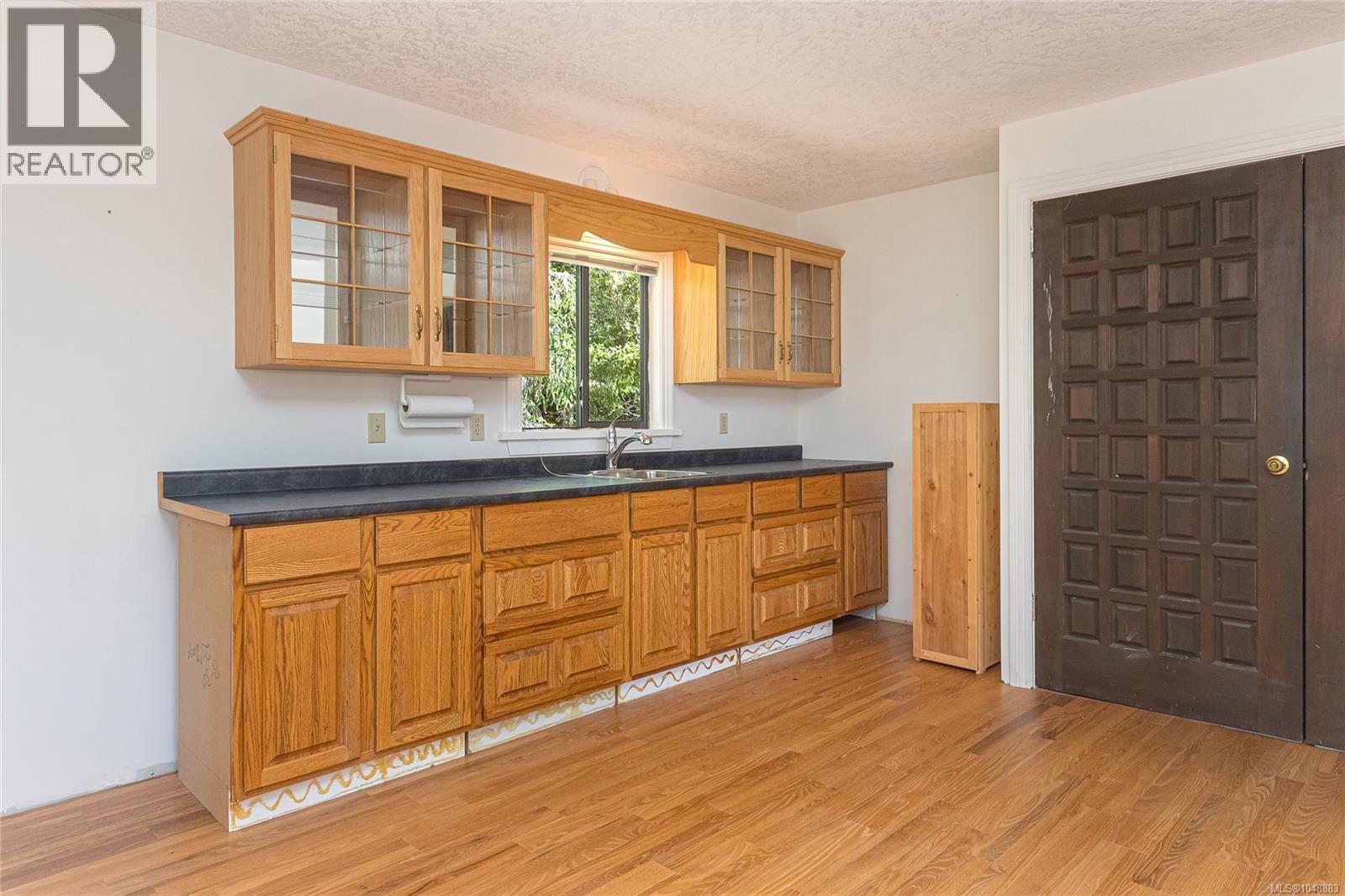  1475 McTavish Road, North Saanich