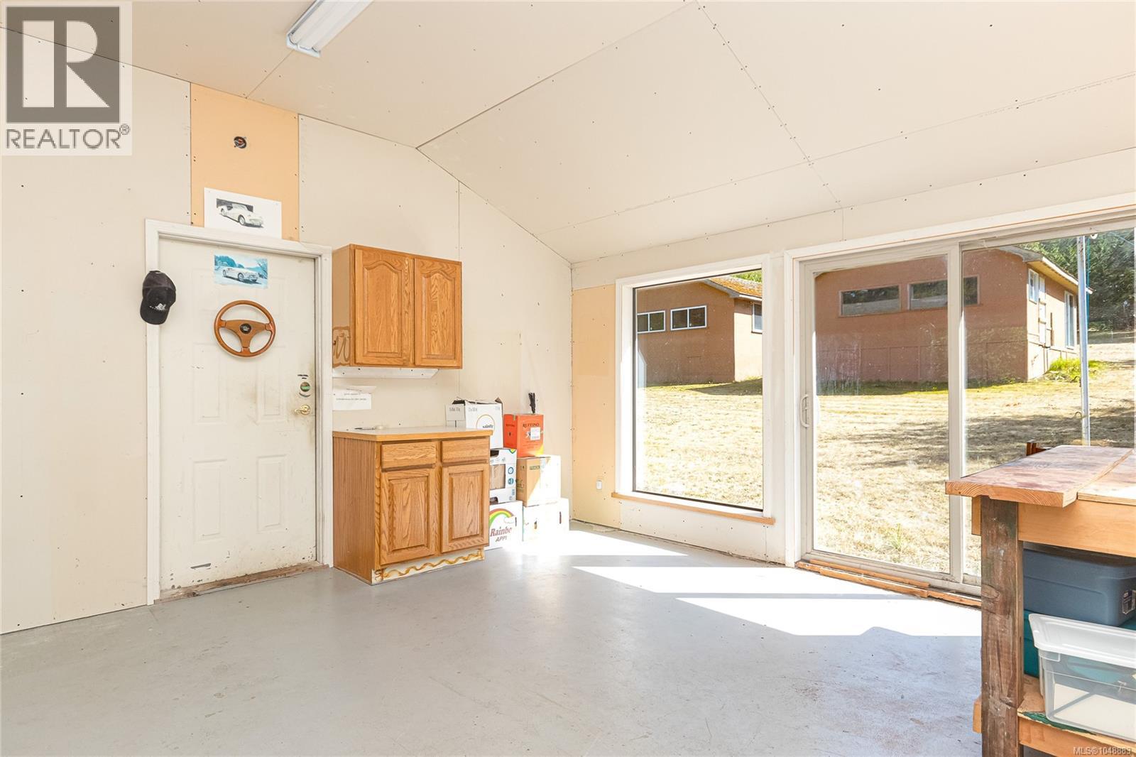  1475 McTavish Road, North Saanich