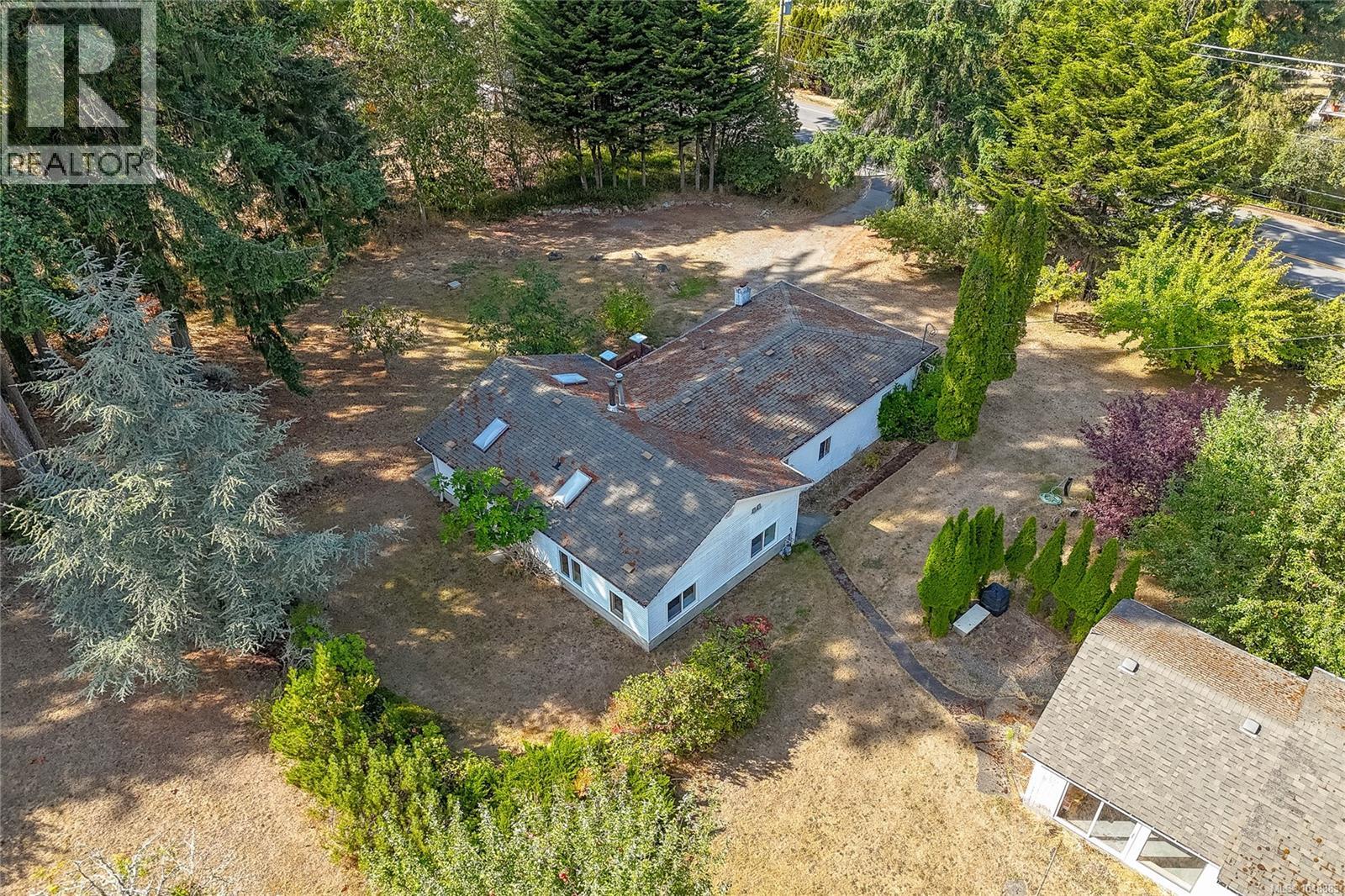  1475 McTavish Road, North Saanich