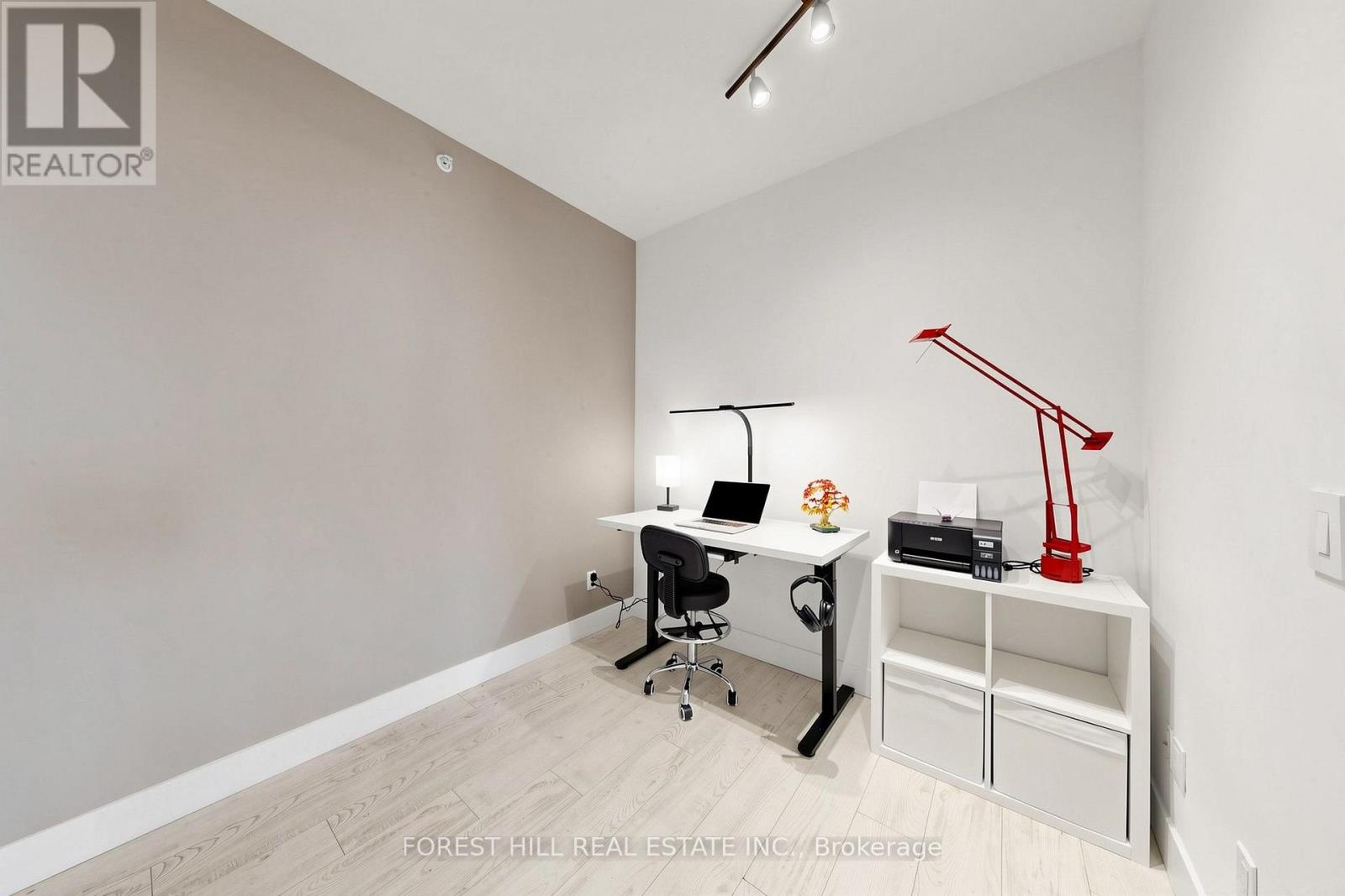 #1404 39 SHERBOURNE STREET - 18