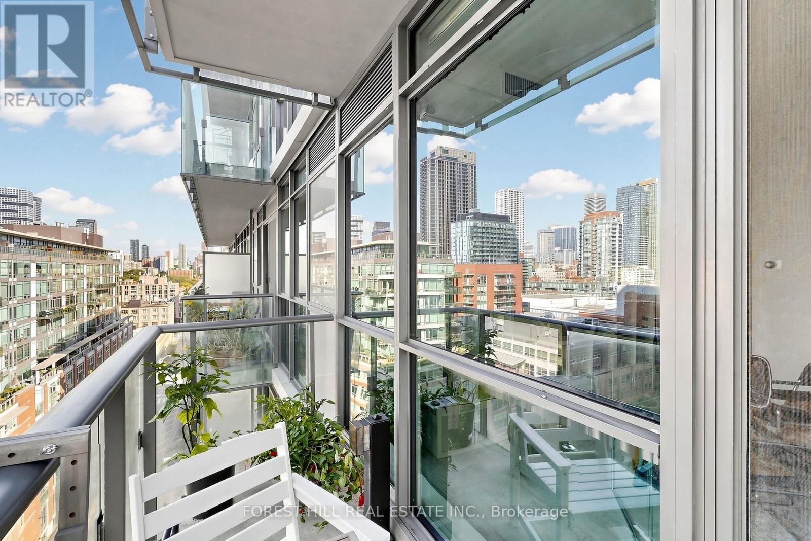 #1404 39 SHERBOURNE STREET - 24