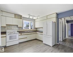 10527 137 Av Nw, Edmonton, AB T5E1Z1 Photo 9