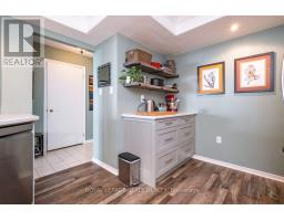 1002 - 5080 Pinedale Avenue, Burlington, ON L7L5V7 Photo 12