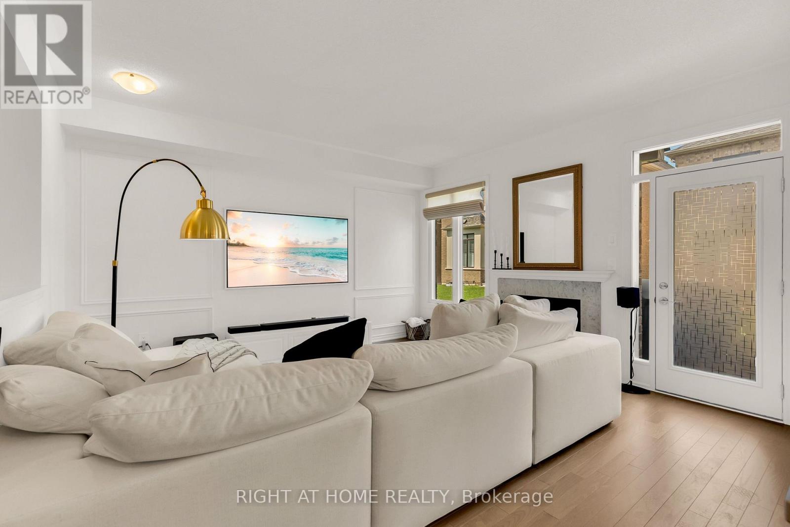 1544 BUTTERCUP COURT - 11