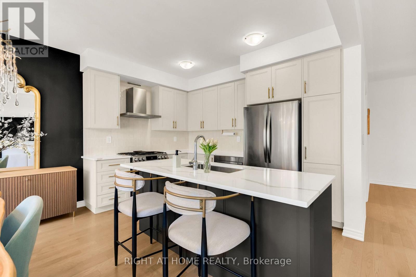 1544 BUTTERCUP COURT - 17
