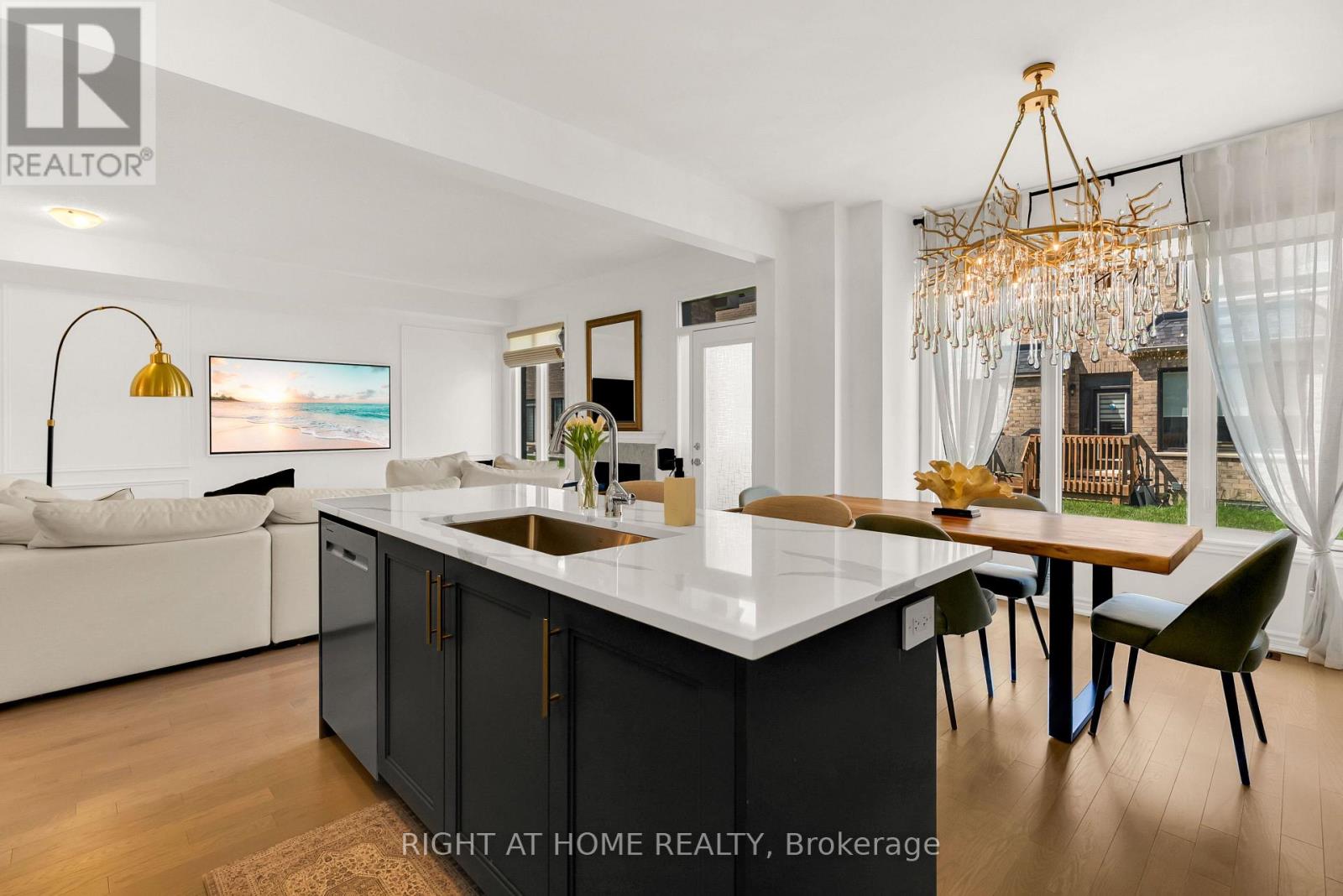 1544 BUTTERCUP COURT - 23