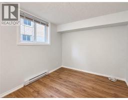 266 Overlea Drive Unit# 402, Kitchener, ON N2M5N2 Photo 10