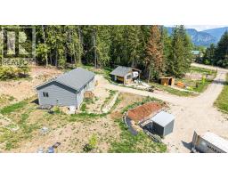 2655 Cowan Road, Sicamous, BC V0E2V0 Photo 17