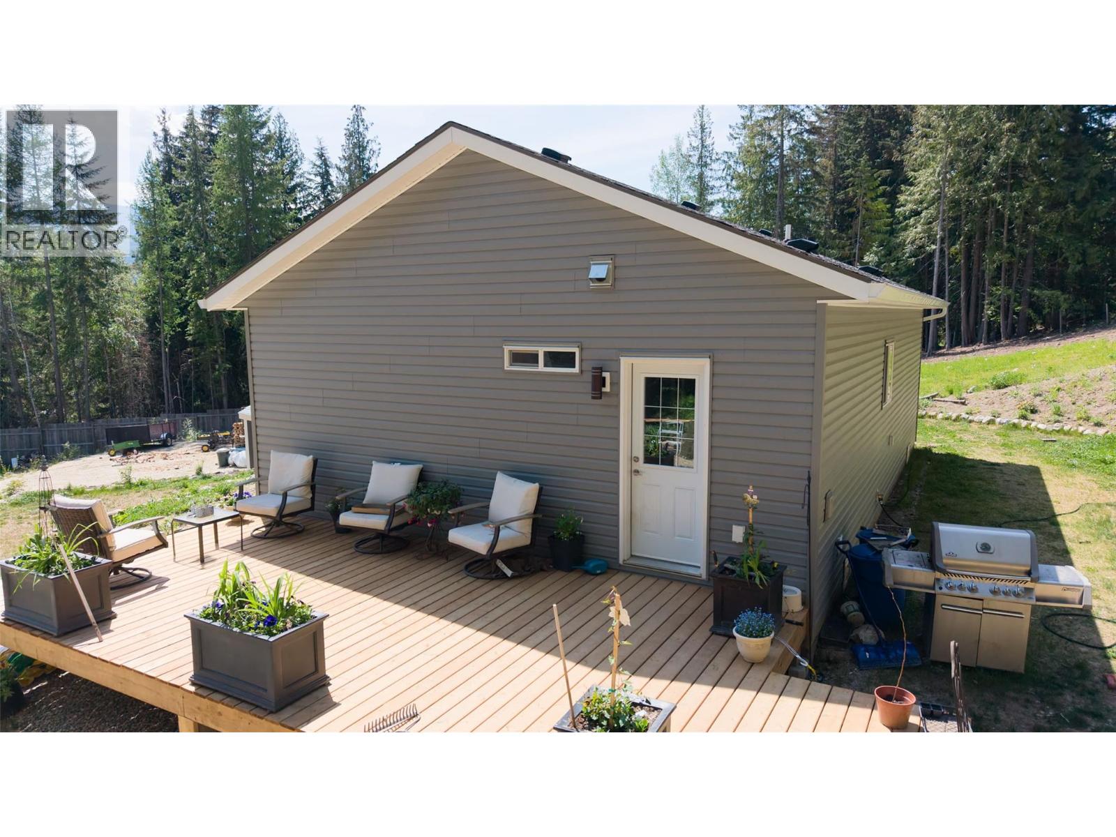 2655 Cowan Road, Sicamous — photo 8