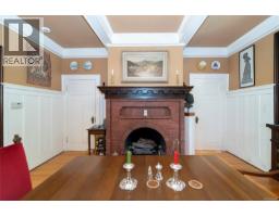 Conservatory - 1377 Rockland Ave, Victoria, BC V8S1V7 Photo 19
