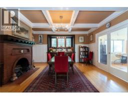 Dining room - 1377 Rockland Ave, Victoria, BC V8S1V7 Photo 16