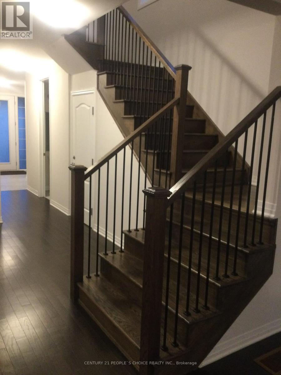 54 PRINCE PHILIP BOULEVARD — photo 3
