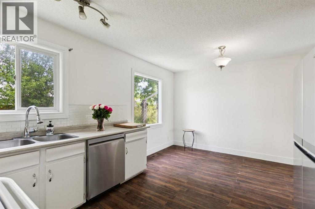 2007 Olympia Drive SE - 7