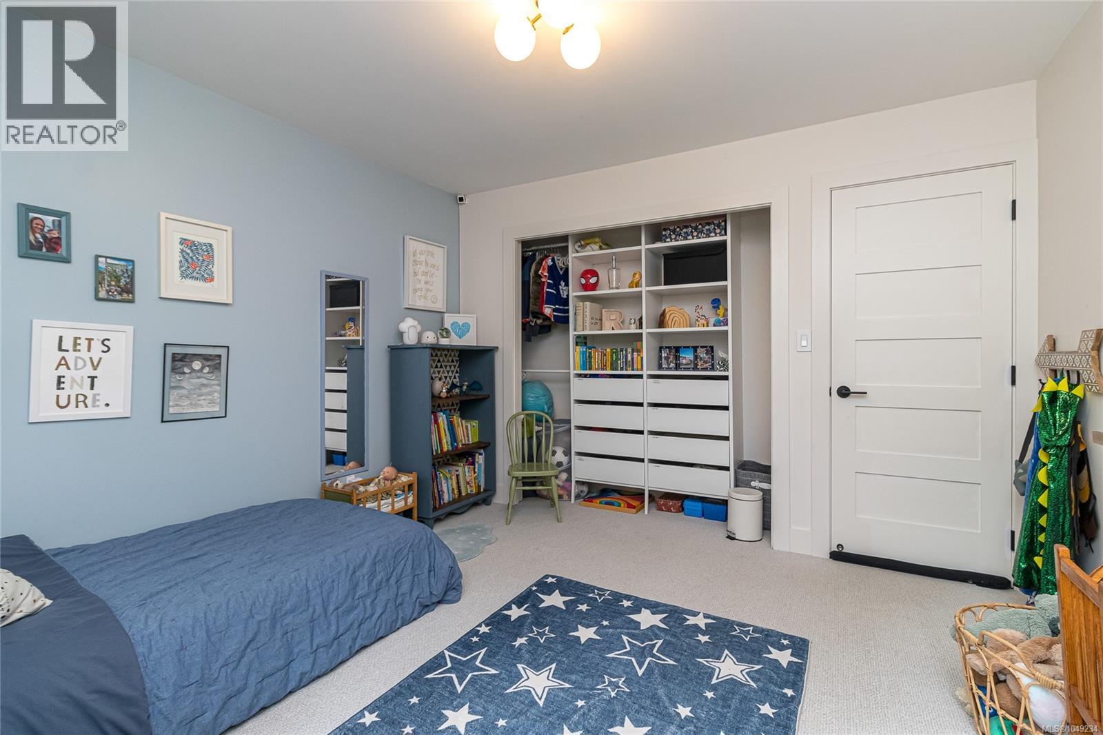  974 Wagonwood Place, Saanich