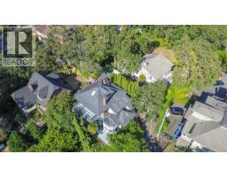 1377 Rockland Ave, Victoria, BC V8S1V7 Photo 61