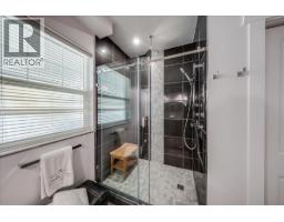 1195 Tamarac Avenue, Trail, BC V1R4H8 Photo 17