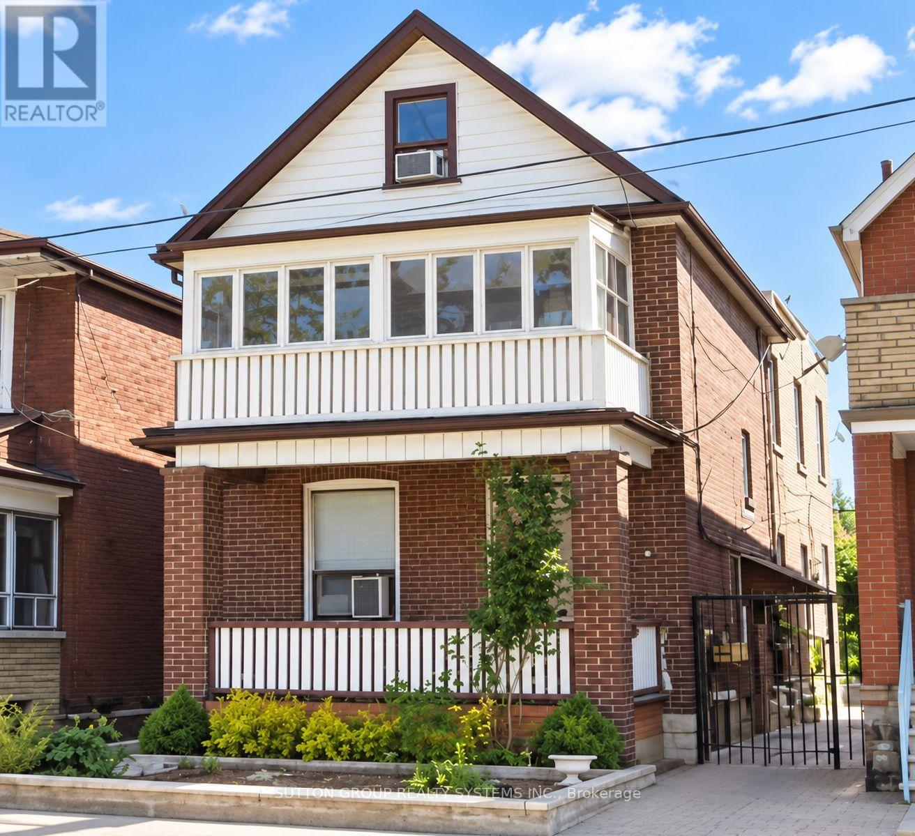 Photo of 1139 Dovercourt Road