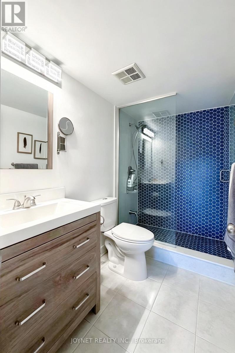 721 - 309 MAJOR MACKENZIE DRIVE E, Richmond Hill (Harding) — photo 6