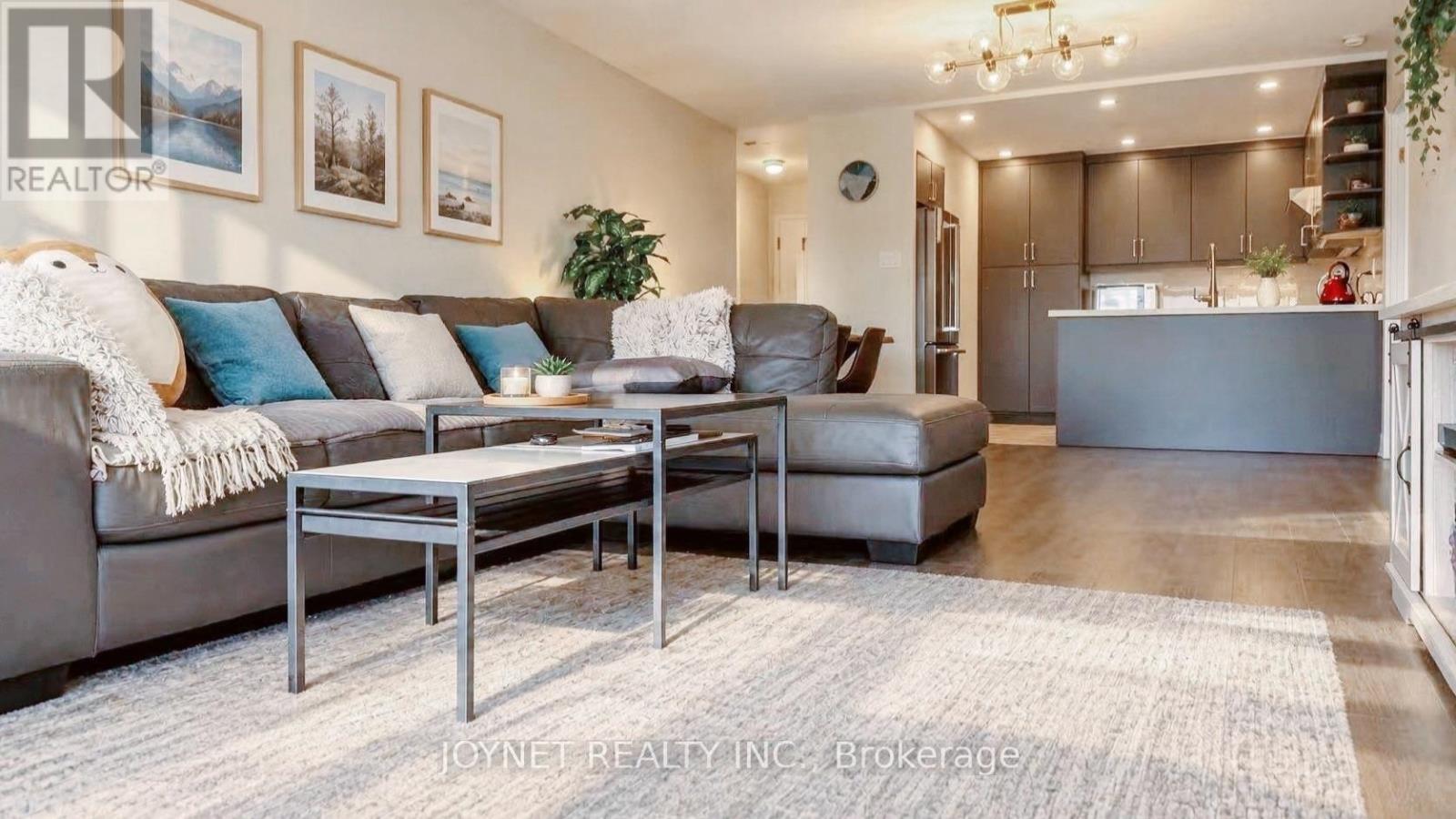 721 - 309 MAJOR MACKENZIE DRIVE E, Richmond Hill (Harding) — photo 3