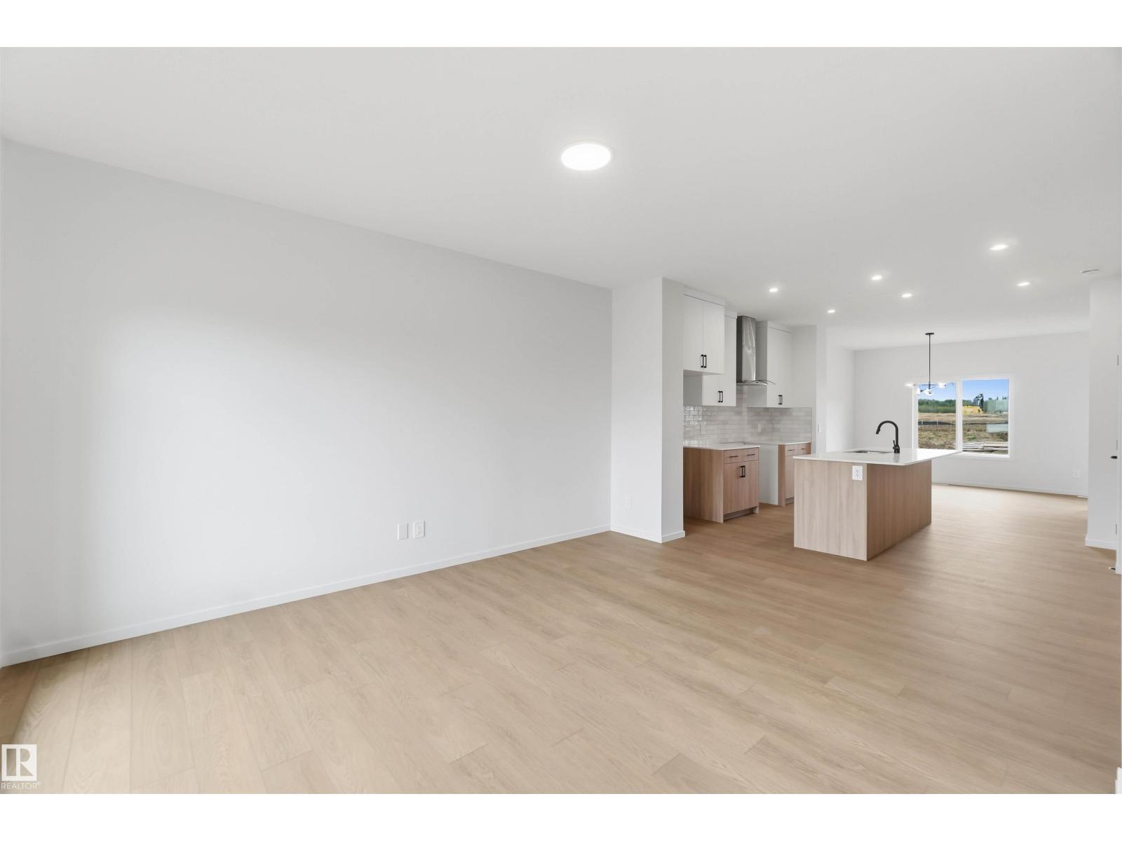 8816 Edgemont LI NW - 3
