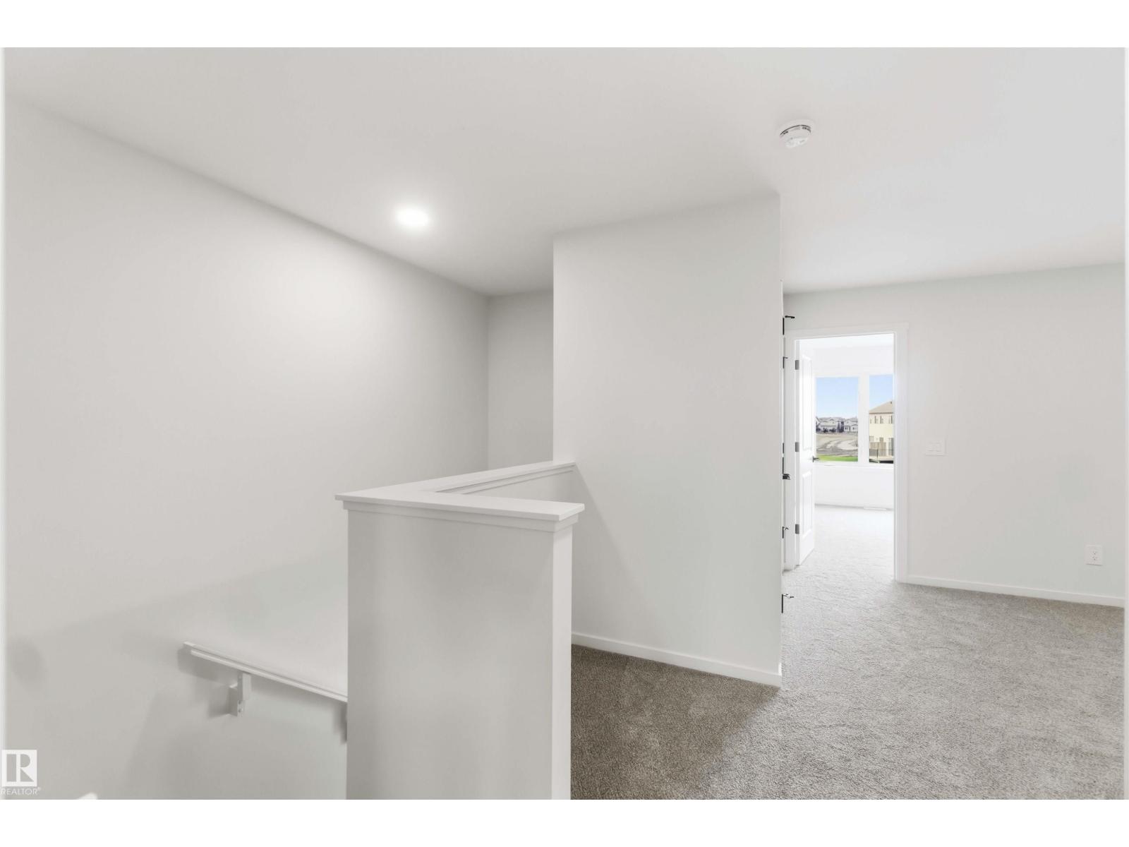 8816 Edgemont LI NW - 14