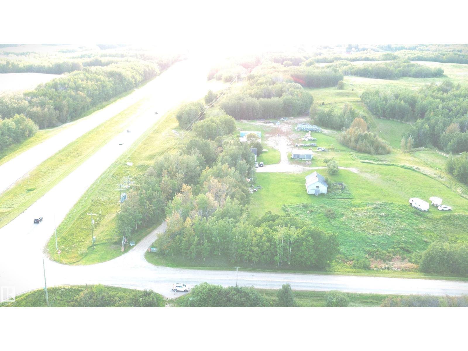 53002 RGE ROAD 13 - 1