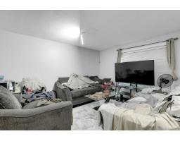 14866 62a Avenue, Surrey, BC V3S2W9 Photo 6
