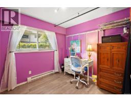 6864 East Saanich Rd, Central Saanich, BC V8Z5Y9 Photo 31