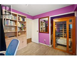 6864 East Saanich Rd, Central Saanich, BC V8Z5Y9 Photo 32