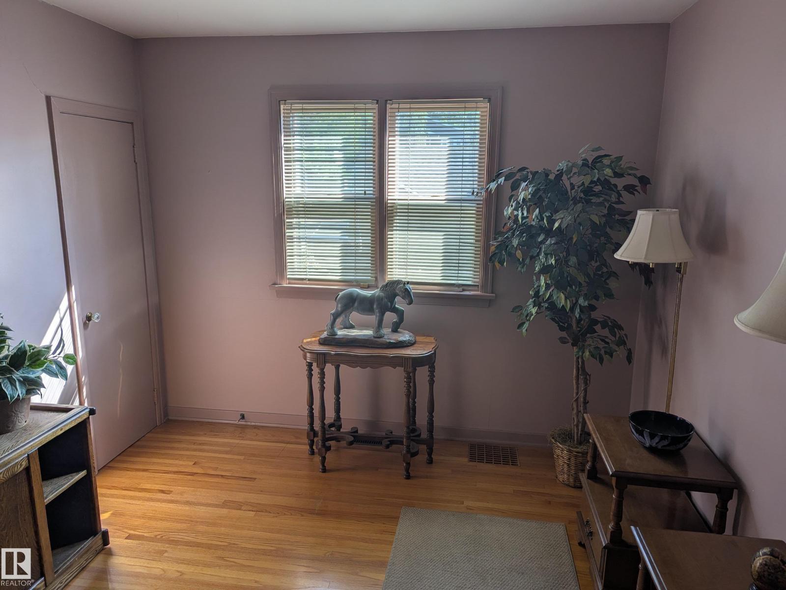 6551 112A ST NW - 13